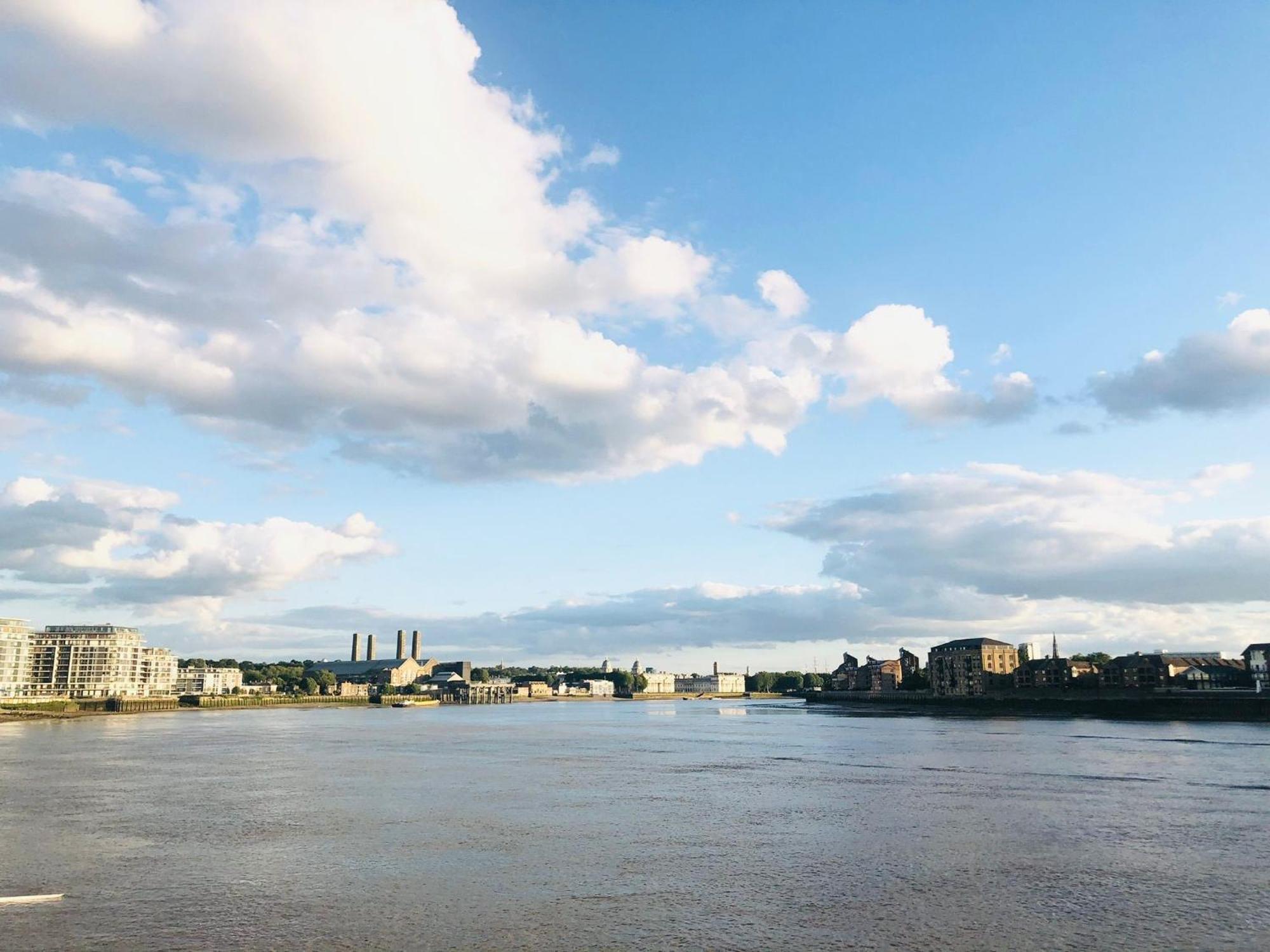 Greenwich Apartment With A River View & Balcony Near The 02 Arena & North Greenwich With Free Wifi & Fast Links Into Central لندن المظهر الخارجي الصورة