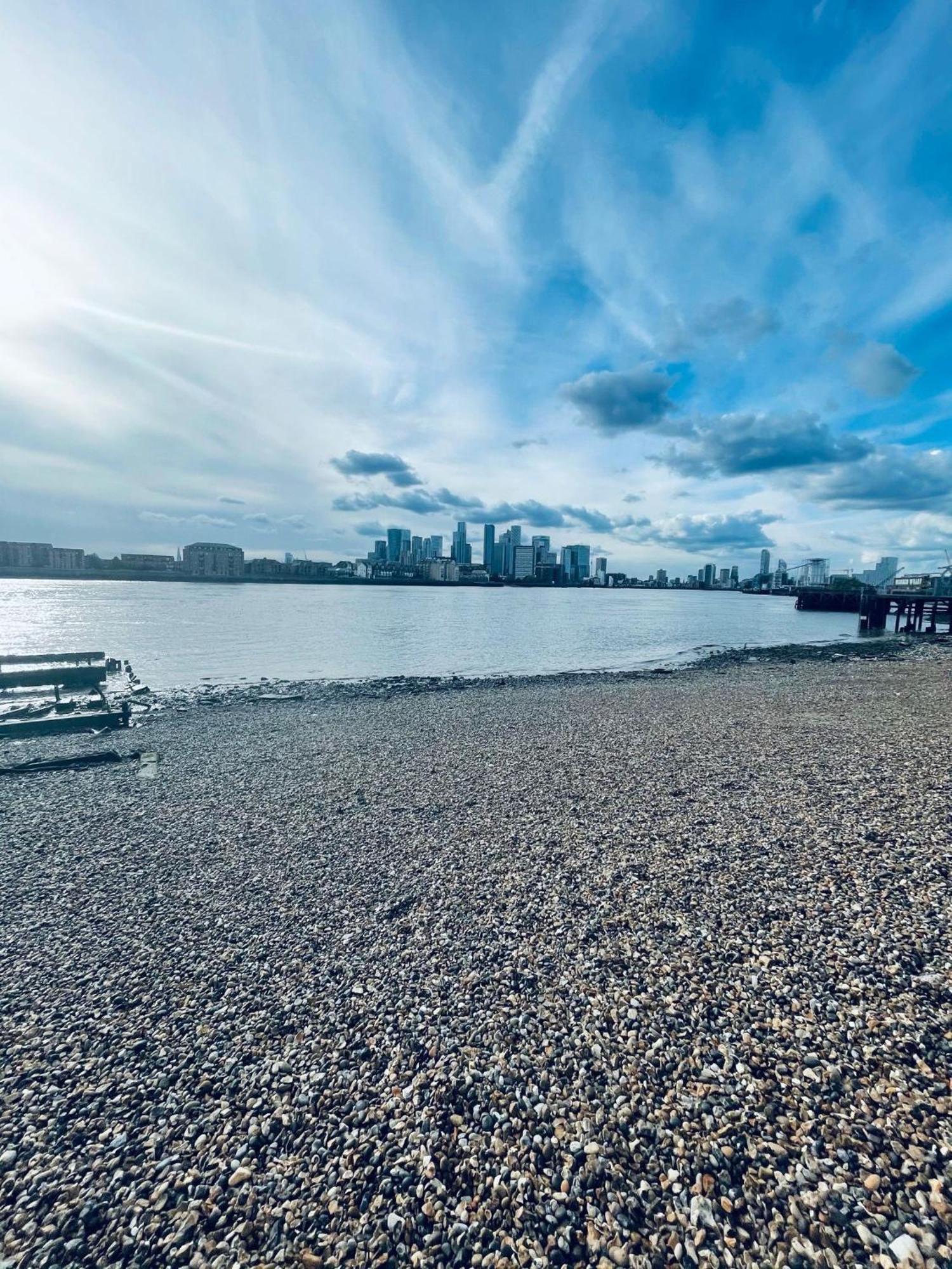 Greenwich Apartment With A River View & Balcony Near The 02 Arena & North Greenwich With Free Wifi & Fast Links Into Central لندن المظهر الخارجي الصورة