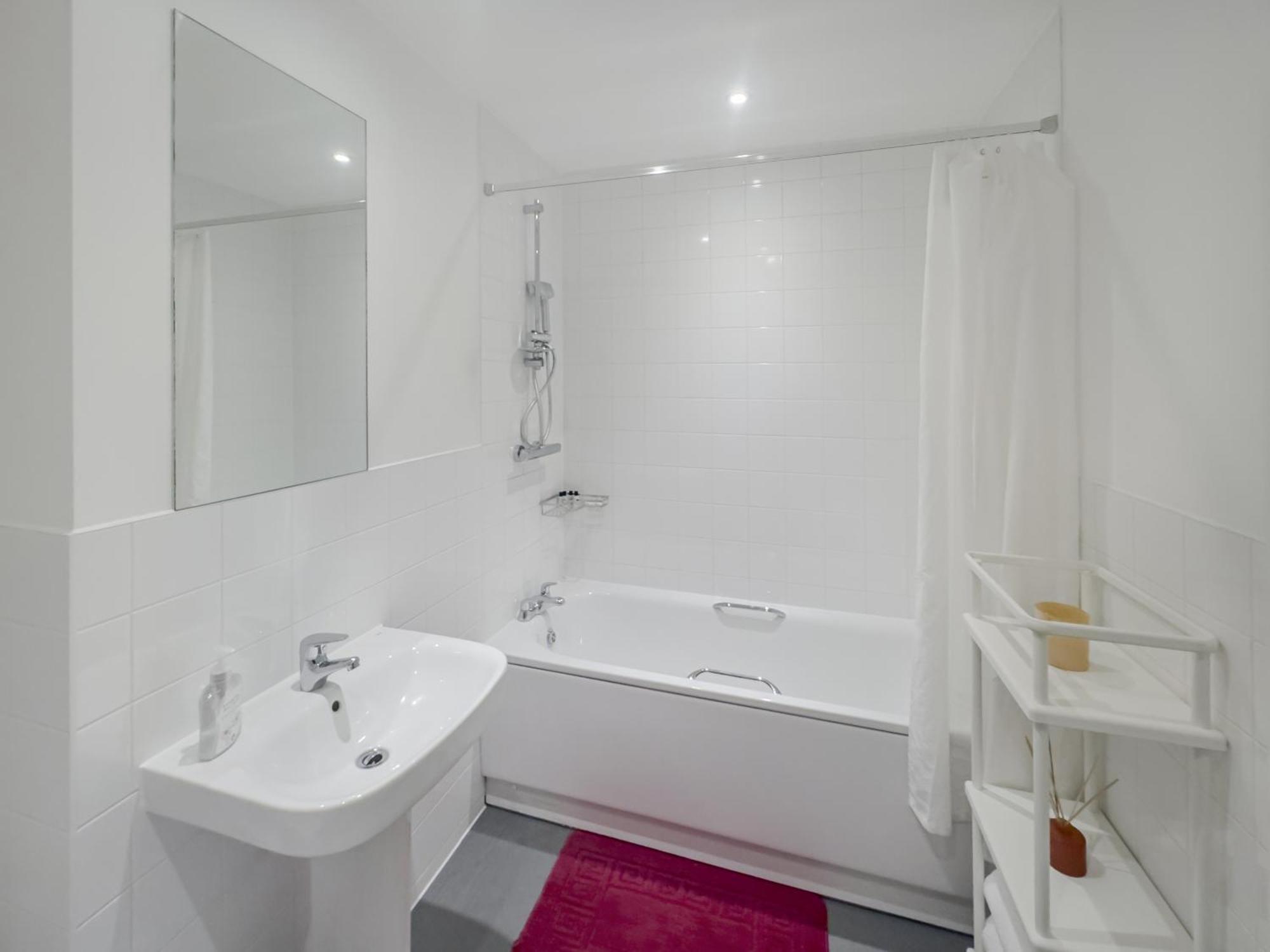 Greenwich Apartment With A River View & Balcony Near The 02 Arena & North Greenwich With Free Wifi & Fast Links Into Central لندن المظهر الخارجي الصورة