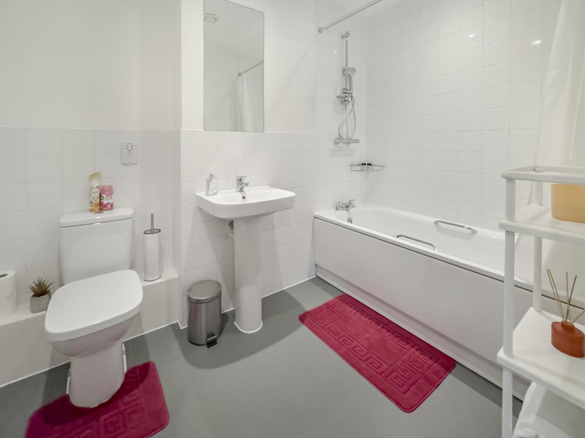 Greenwich Apartment With A River View & Balcony Near The 02 Arena & North Greenwich With Free Wifi & Fast Links Into Central لندن المظهر الخارجي الصورة