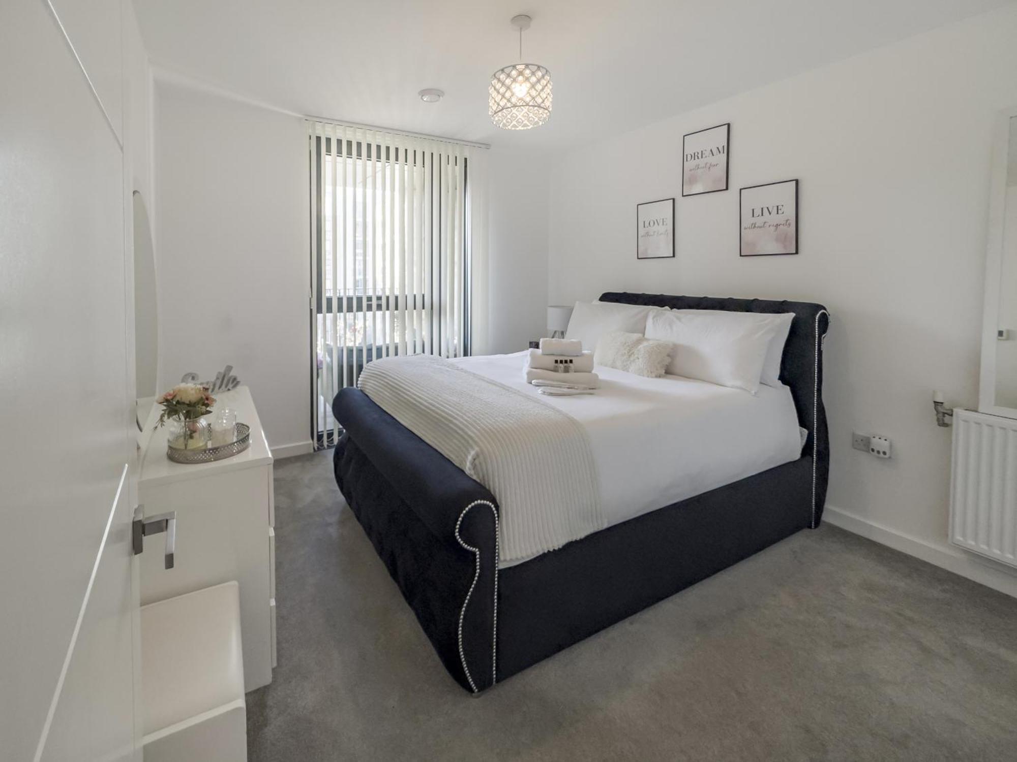 Greenwich Apartment With A River View & Balcony Near The 02 Arena & North Greenwich With Free Wifi & Fast Links Into Central لندن المظهر الخارجي الصورة