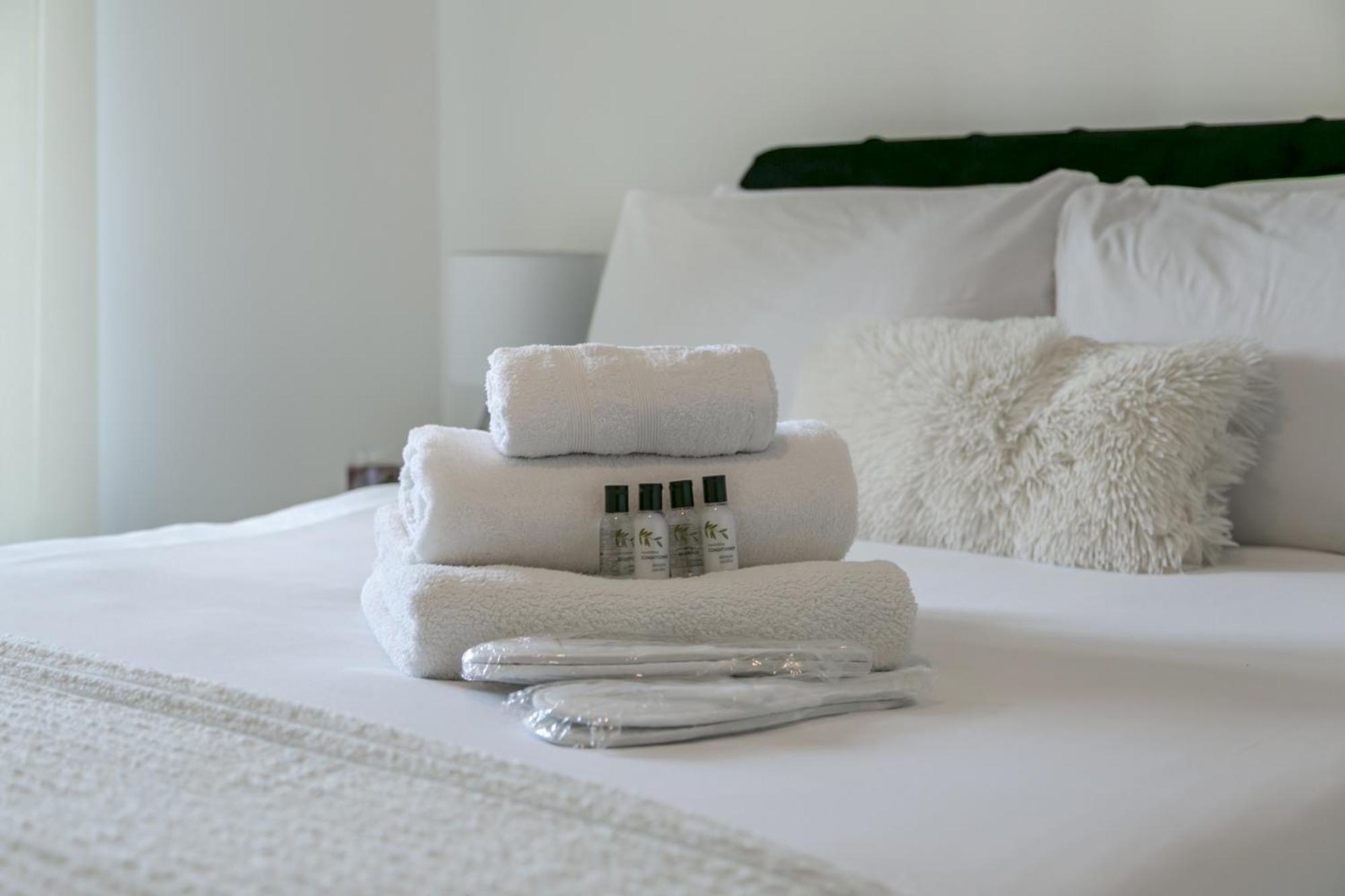 Greenwich Apartment With A River View & Balcony Near The 02 Arena & North Greenwich With Free Wifi & Fast Links Into Central لندن المظهر الخارجي الصورة